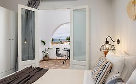 Erato Inn